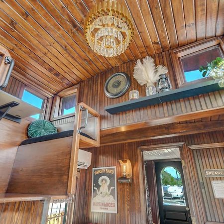 1920S Red Rock Caboose Bike Hike Explore Κολοράντο Σπρινγκς Εξωτερικό φωτογραφία